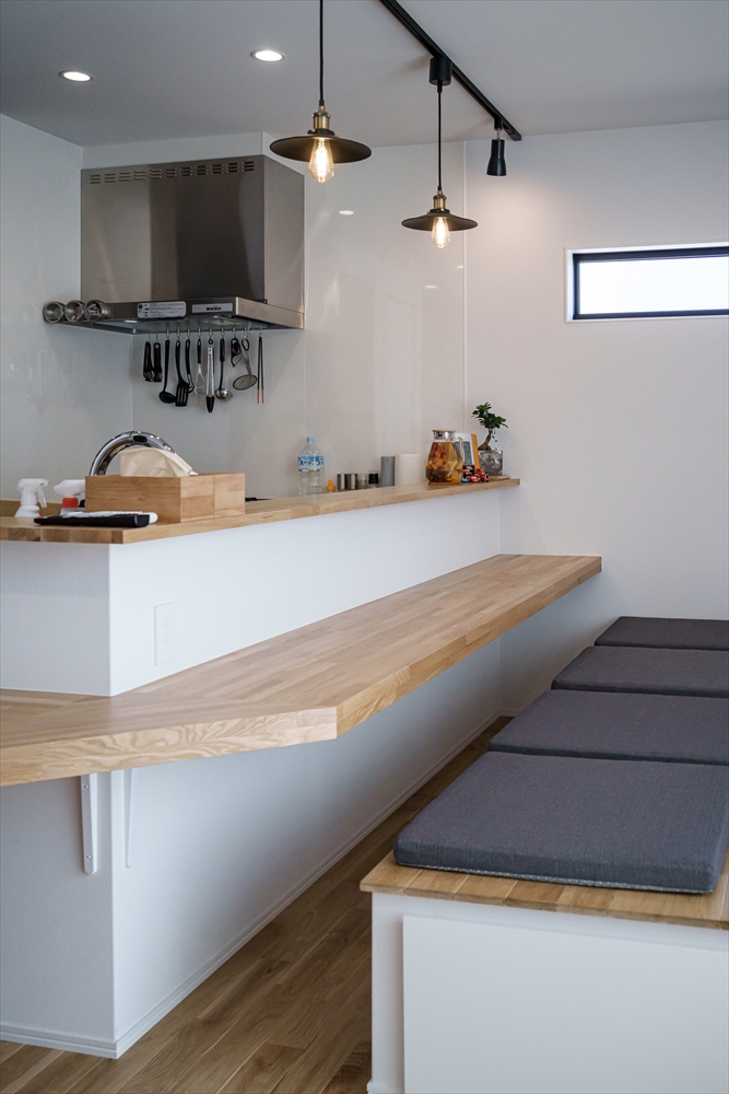 キッチンカウンター