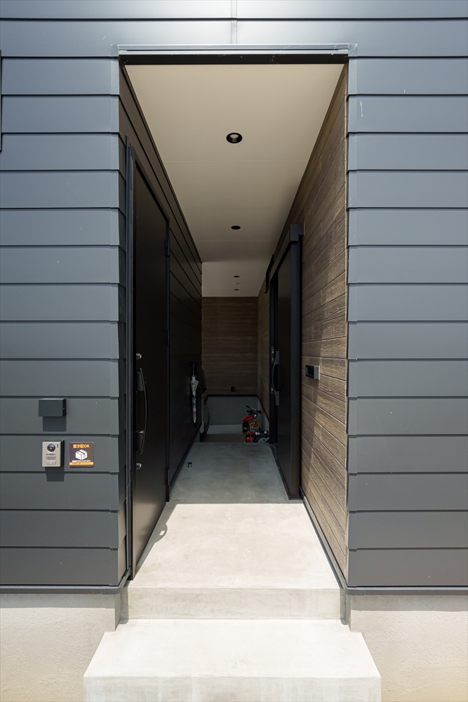 屋根付きポーチ