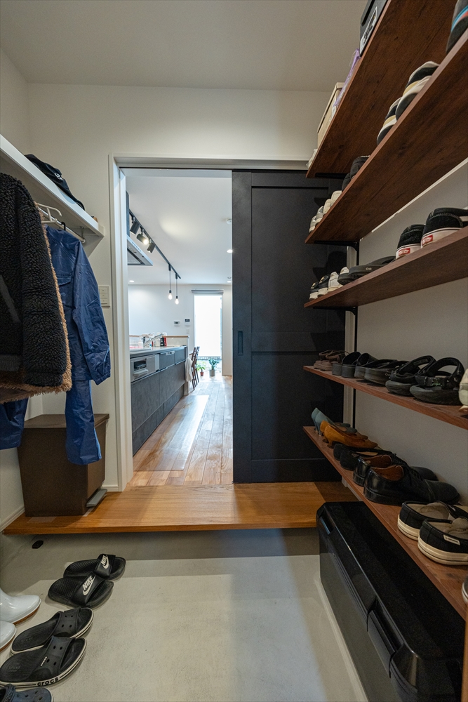 土間のストックルーム